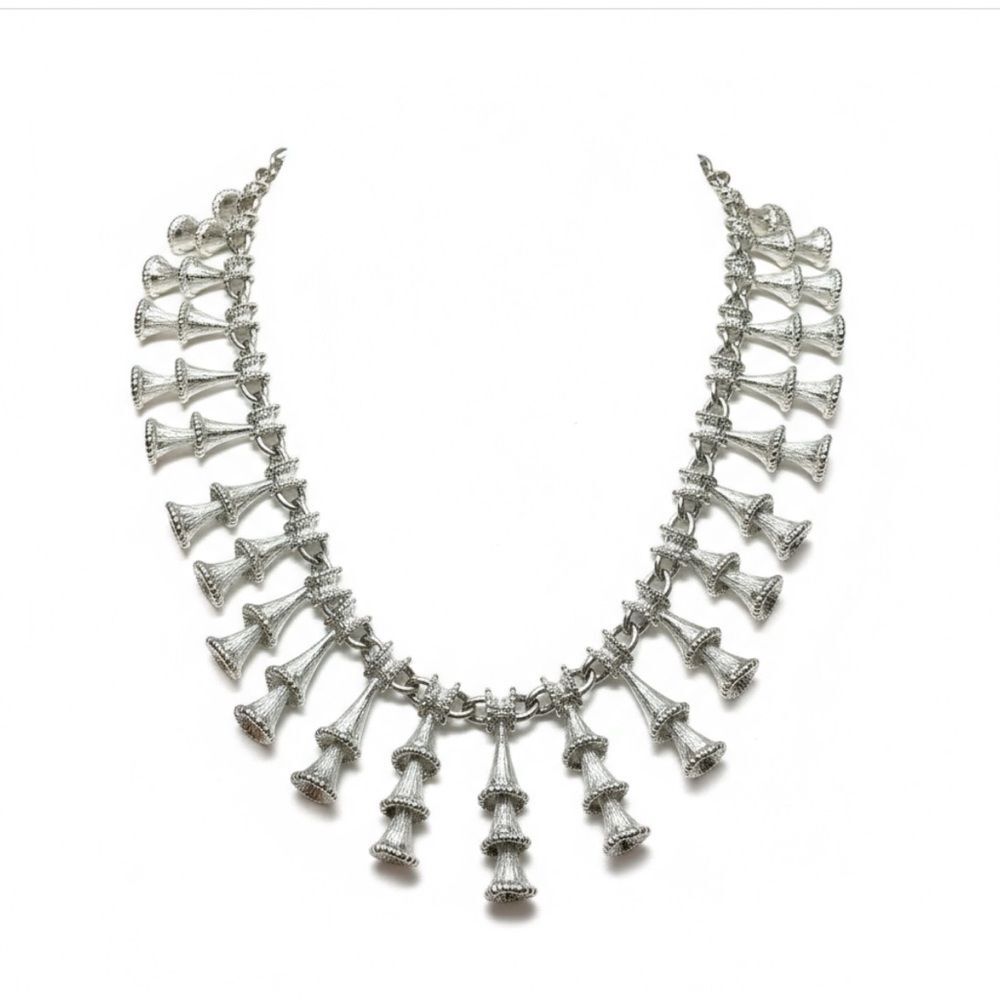 Heavy Silver-Tone Trumpet Drop Necklace & Matching Collar Set Non-Magnetic - Picture 4 of 10
